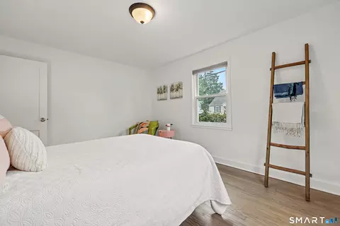 Bedroom - 55 Valley Rd, Hamden, CT 06514 photo 2 of 8