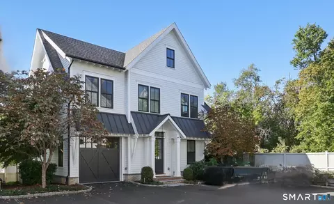 25 Woodland Dr #C, Greenwich, CT 06830