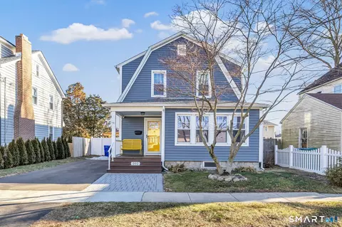 202 Taft St, Stratford, CT 06615