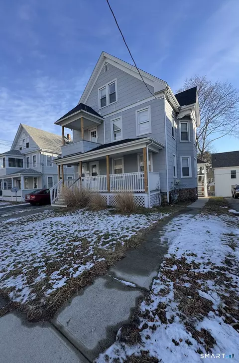 144 Montauk Ave, New London, CT 06320