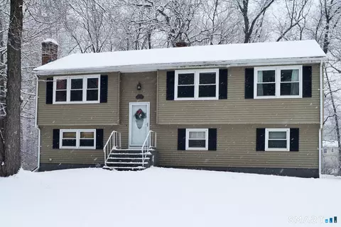 238 Willowcrest Dr, Windsor, CT 06095
