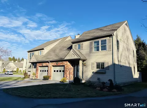 26 Darling Xing, Norwich, CT 06360