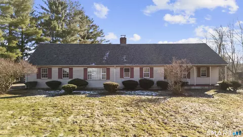 531 Hickory Hill Rd, Thomaston, CT 06787