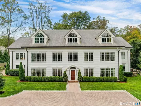 108 Husted Ln, Greenwich, CT 06830