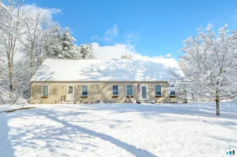 296 Newport Rd, Greene, RI 02827