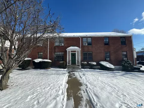 211 Louisiana Ave #D, Bridgeport, CT 06610