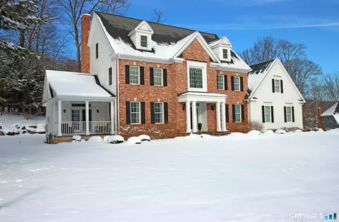 3 Clearwater Ct, Avon, CT 06001