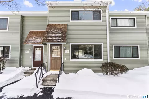 75 Orangewood W #75, Derby, CT 06418