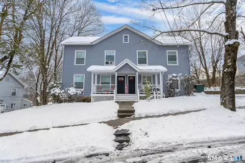 18 Grandview Ave, Danbury, CT 06810