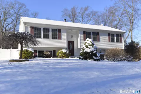 30 Great Hill Rd, Ansonia, CT 06401