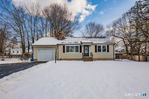 70 Baldwin St, Meriden, CT 06451