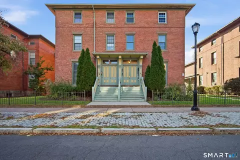 51 Congress St #C, Hartford, CT 06114