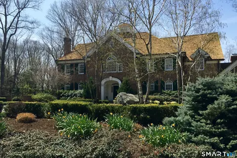 24 Clearview Ln, New Canaan, CT 06840