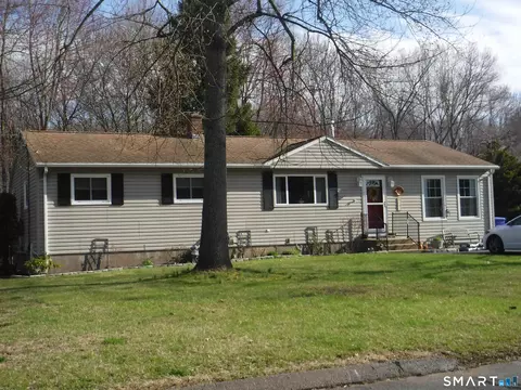 192 Scantic Meadow Rd, South Windsor, CT 06074