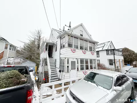 111 Long Hill Ave, Shelton, CT 06484