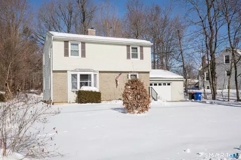 13 Bailey Ave, Wallingford, CT 06492