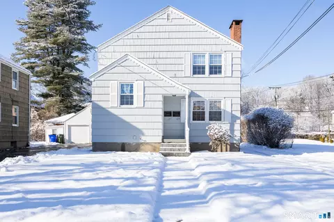 169 Arnoldale Rd, West Hartford, CT 06119