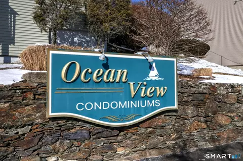 375 Captain Thomas Blvd #51, West Haven, CT 06516