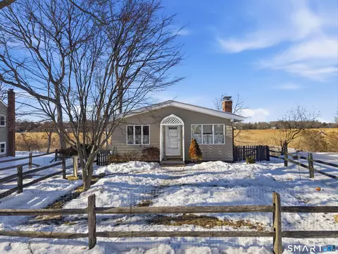 73 Knollwood Dr, Old Saybrook, CT 06475