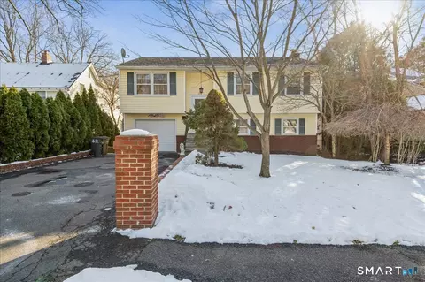 130 Mulberry St, Stamford, CT 06907