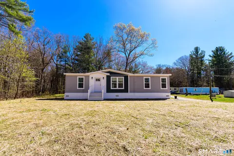 Exterior - 23 Bailey Hill Vlg, Killingly, CT 06239 photo 4 of 6