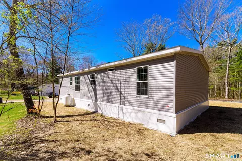 Exterior - 23 Bailey Hill Vlg, Killingly, CT 06239 photo 5 of 6