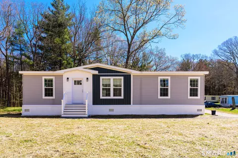 Exterior - 23 Bailey Hill Vlg, Killingly, CT 06239 photo 2 of 6