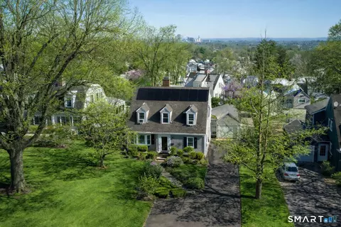 342 S Main St, West Hartford, CT 06107