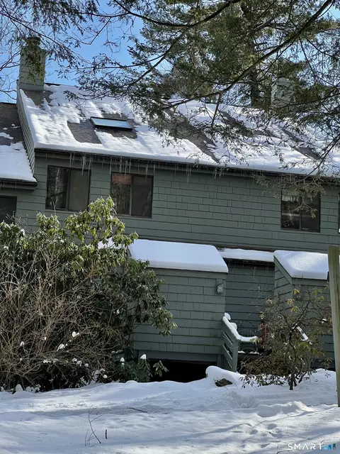 28 Evergreen Rd, Torrington, CT 06790