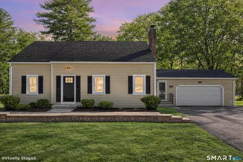 608 Kennedy Rd, Windsor, CT 06095 photo 1