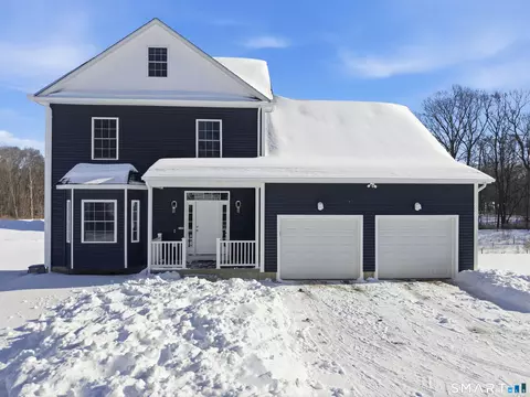 2125 Long Hill Rd, Guilford, CT 06437