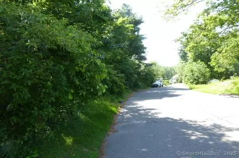 lot S 16 18 And 22 East Hill St, Plymouth, CT 06786