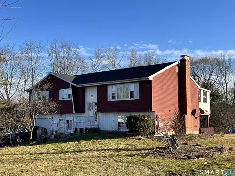 11 Kenneth Cir, Windsor, CT 06095