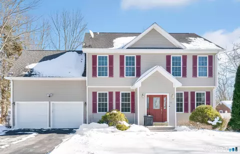 120 Second St, Suffield, CT 06078