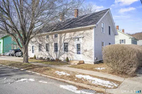 2 N A St # -4, Taftville, CT 06380