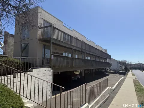 8 Wardwell St #5, Stamford, CT 06902