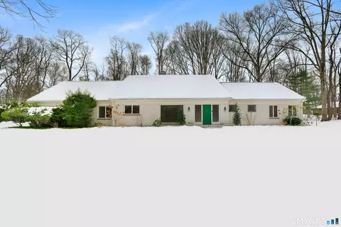 31 Duncan Dr, Greenwich, CT 06831