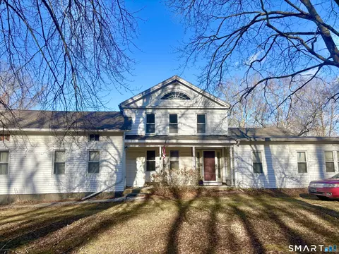 10 Pond Rd, Franklin, CT 06254