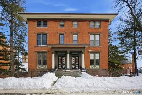34-36 Charter Oak Pl #4, Hartford, CT 06183