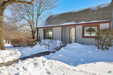 5 Shepard Hill Rd #5, Hamden, CT 06514