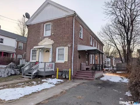 107 Colony St, Bridgeport, CT 06610