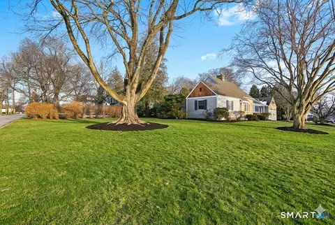 184 Rosemere Ave, Fairfield, CT 06825