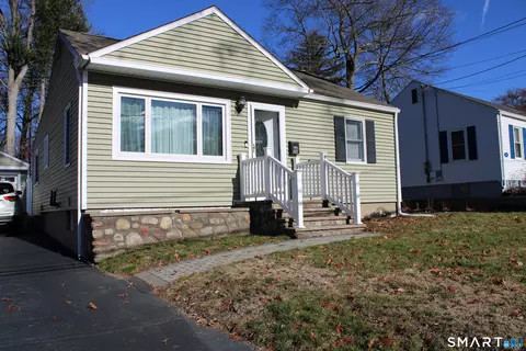 20 Westchester Dr, Bristol, CT 06010
