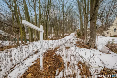 10-16 Huntington Ave, New Haven, CT 06512