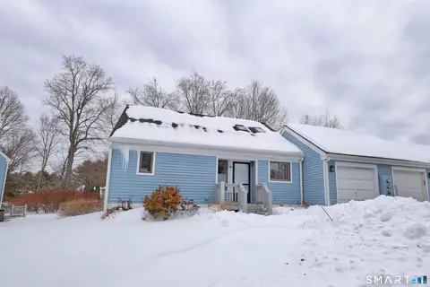 86 Cannon Ridge Dr #86, Watertown, CT 06795