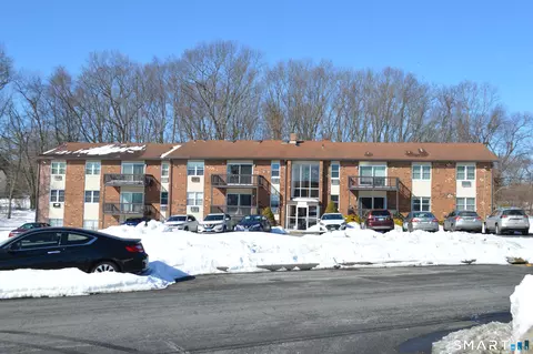 57 Balance Rock Rd #17, Seymour, CT 06483