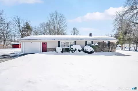4 Gregory Rd, Wallingford, CT 06492