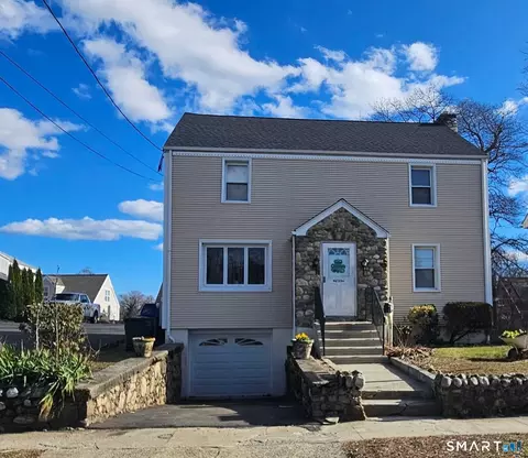 235 Burnsford Ave, Bridgeport, CT 06606