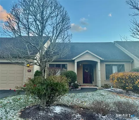 839 Heritage Hls #B, Somers, NY 10589