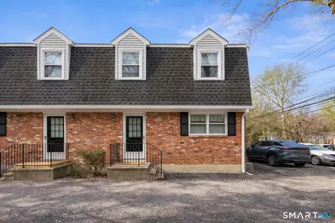 59 Woodway Rd #1, Stamford, CT 06907